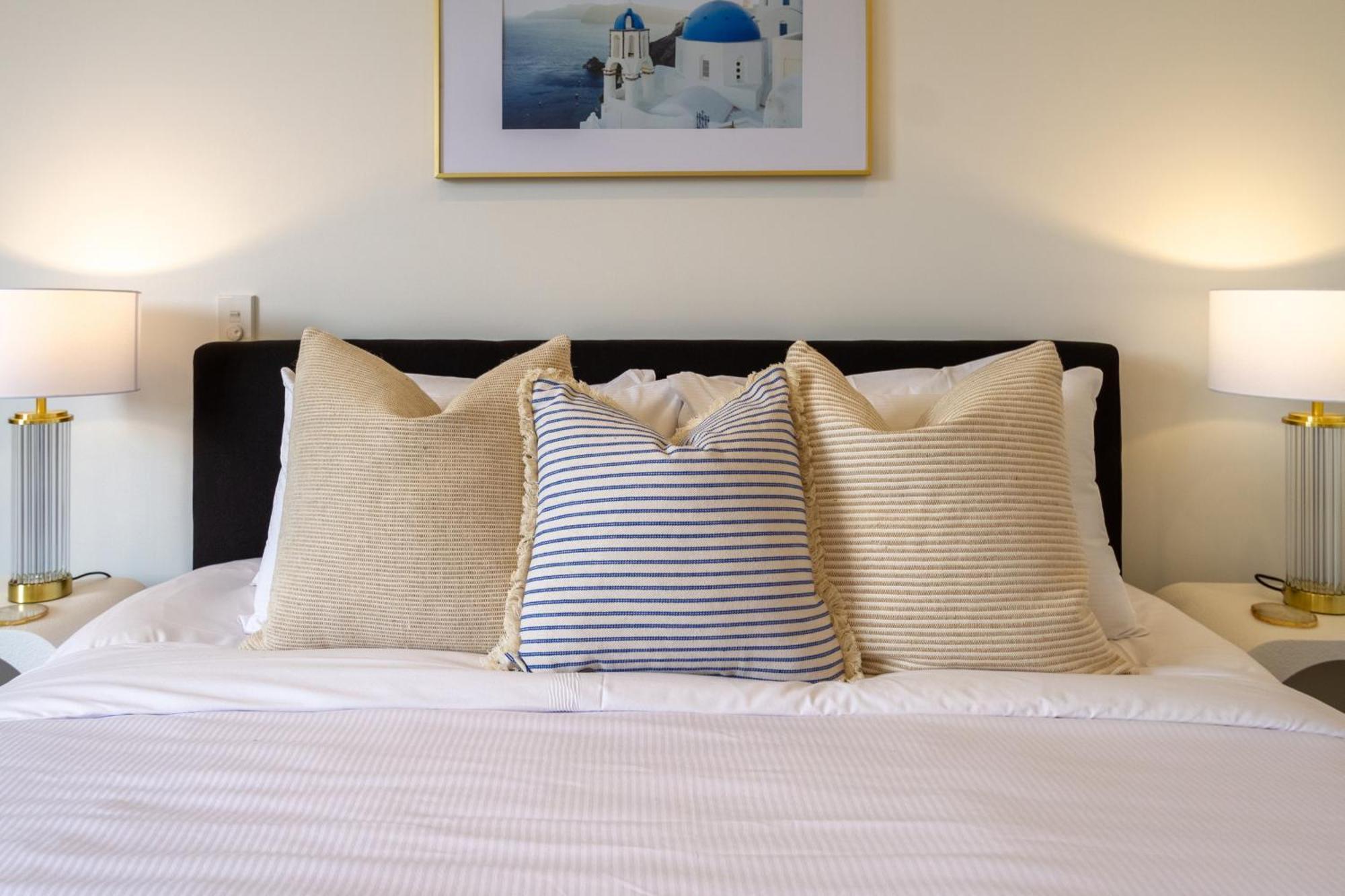 Central Christchurch Santorini Style 1Br Studio Luaran gambar